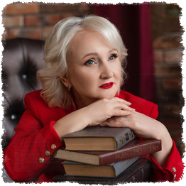 Благирева Ирина Яковлевна - директор медиа школы "Телешко", кандидат педагогических наук, психолог. В качестве бизнес-психолога работала со многими организациями. В большинстве из них наблюдала одну и ту же картину: даже топ-менеджеры транслируют неуверенность в себе и слабую способность продуцировать идеи. Поэтому создала свой проект, который помогает детям школьного возраста и взрослым обрести твердую опору в самих себе, найти свои ресурсы и конкурентные преимущества и научиться их транслировать с помощью медиа (соцсети, фото и видео проекты, телевидение, радио). Учу продюссировать самих себя даже в условиях неопределенности. Мои выпускники – яркие, заметные, востребованные личности. Умеют применять и монетизировать свои способности, компетенции.