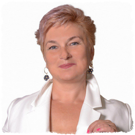 Кушик Светлана Анатольевна - основатель и руководитель проекта по поддержке творчества" ветер перемен", цель, которого выявление наиболее ярких солистов. Коллективов в сфере хореографического, вокального и инструментального исполнительства и содействие в развитии их творчества (стипендии, гранты, сопровождение при поступлении в ведущие уч. зав. страны, участие в телевизионных программах и шоу, и мн. др.). работаем в 30 областях РФ. Развиваем новые обучающие проекты в г. Курске, для привлечения внимания к проблемам культурного и нравственного уровня населения в целом и раскрытия потенциала человека без ограничения возраста. 